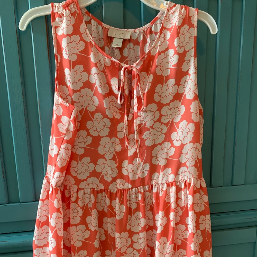 Loft peplum sleeveless blouse